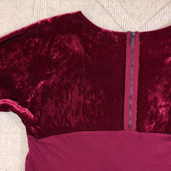 Lucky Brand red velvet top - Picture 5 of 8